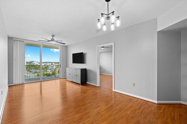 Photo - 3020 NE 32nd Ave Unit 710