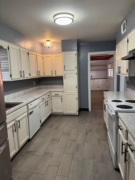 Photo - 4973 Greenway Rd