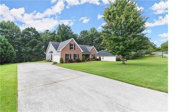 Photo - 5440 Windcrest Ln