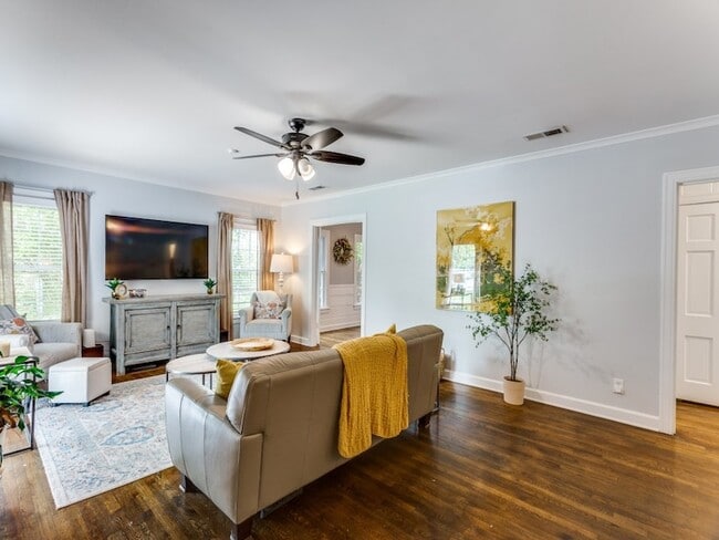 Photo - 3417 Stadium Dr