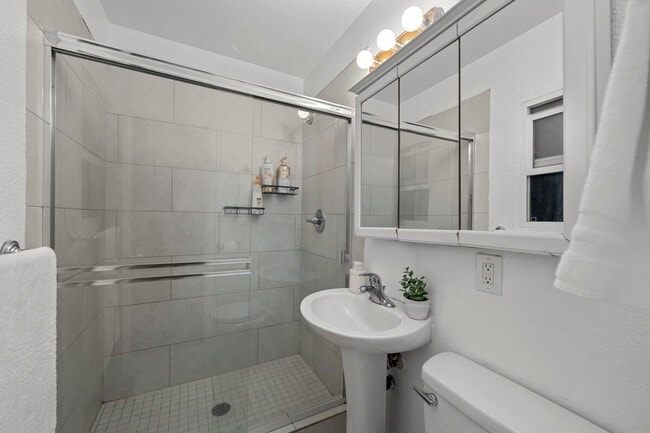 Photo - 334-40 Langley St Unit ID1330861P