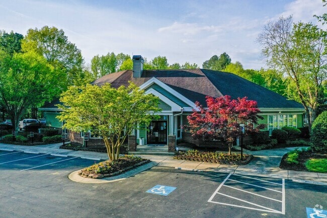 Leasing - The Madison