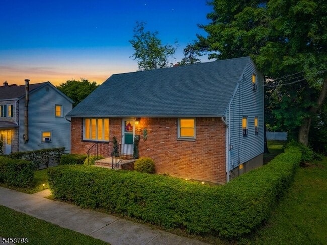 Photo - 506 Green St