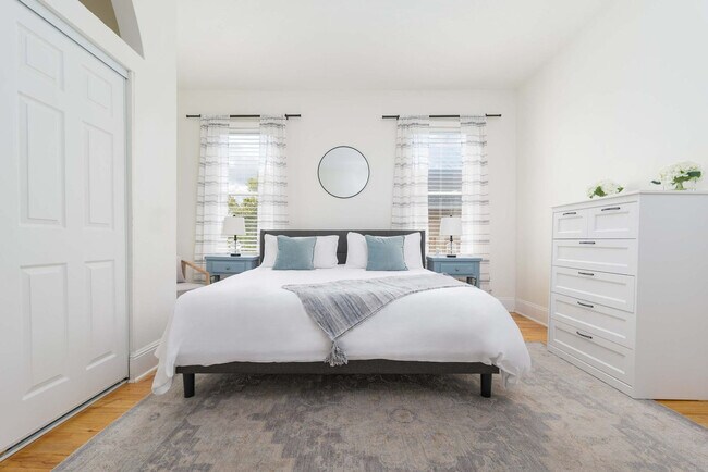 Photo - 1447 N Laura St Unit SI ID1578473P