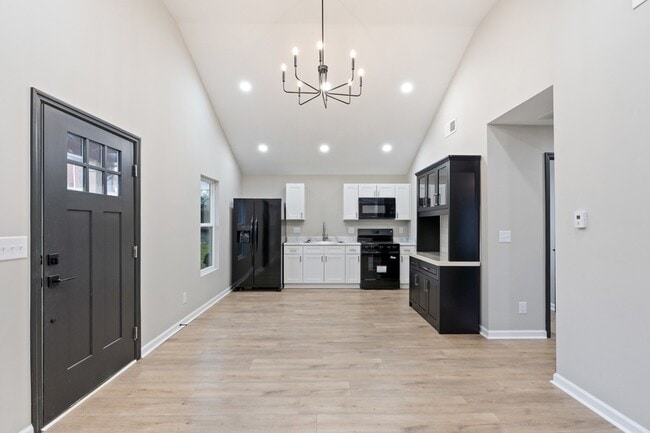 Photo - 804 Martin St