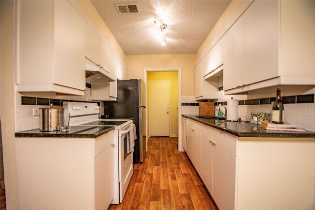 Photo - 1817 Lipscomb St