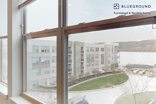 Photo - 79 Alexander St Unit FL3-ID3480A