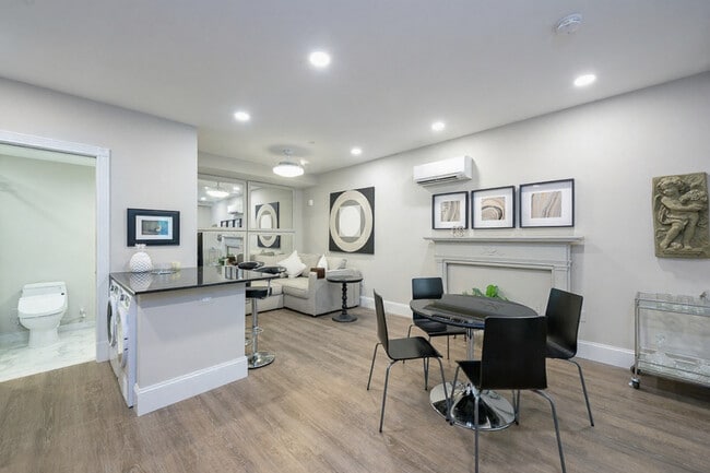 Building Photo - 1525 Corcoran St NW Unit SI ID1631304P