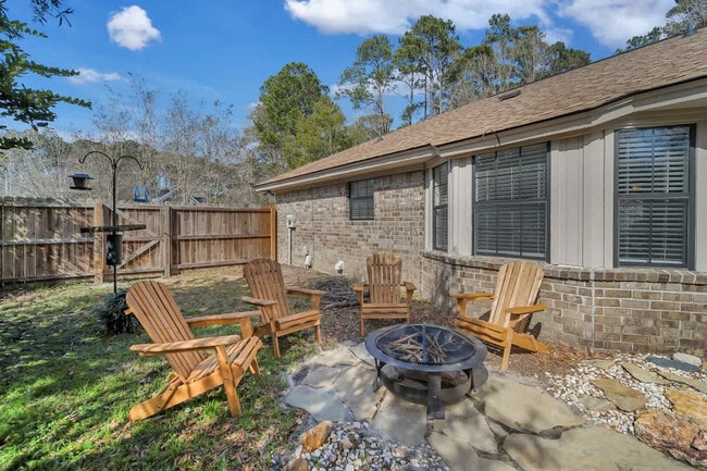 Photo - 313 Manden Rd Unit ID1244797P