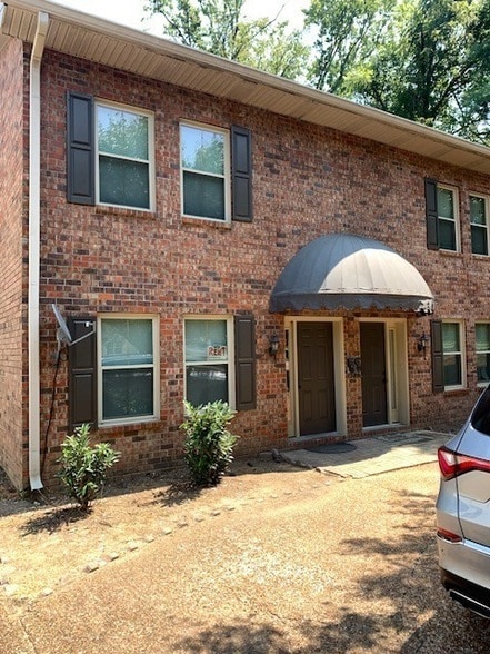Building Photo - 121 Greenlawn Dr Unit A