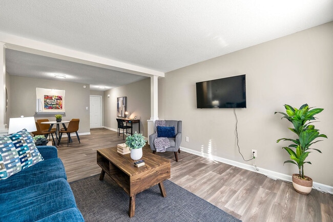 Photo - 987 Collier Rd NW Unit SI FL1-ID1388425P