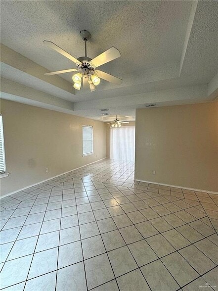 Photo - 6604 N 7th St