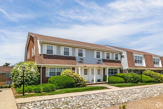 Alternate Building Photo - Gateways at Randolph