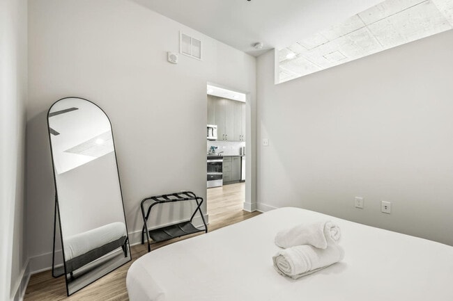 Photo - 617 N 12th St Unit ID1313936P