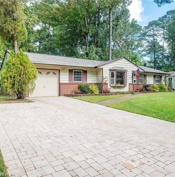 Photo - 3252 Club House Rd