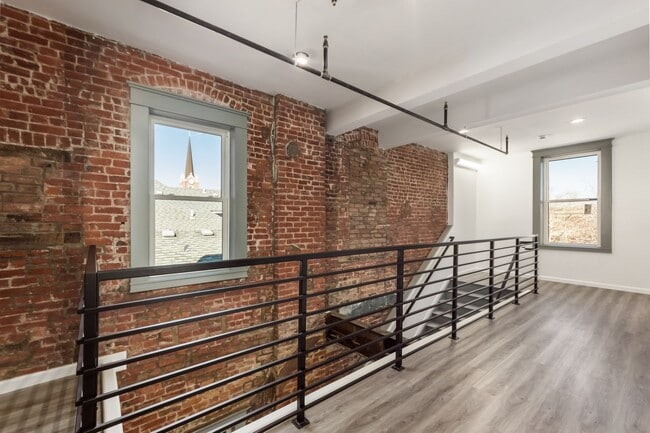 Photo - The Residences at 218 E Main St