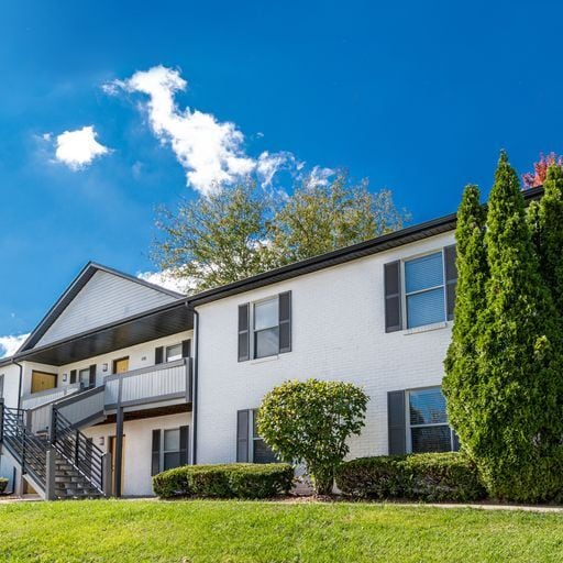 Photo - z-120125-Elevation Stonestreet