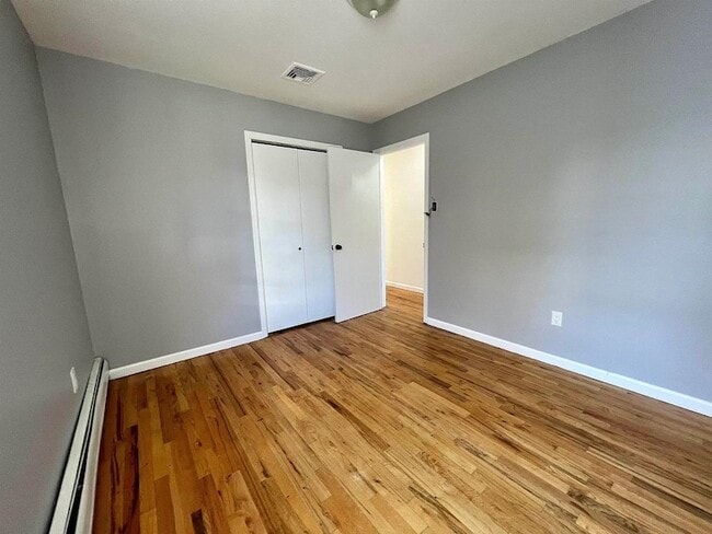 Photo - 640 38th St Unit 2