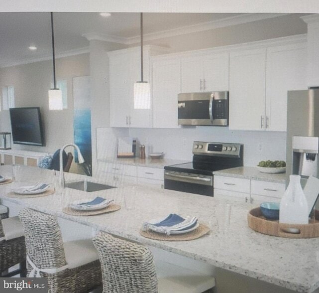 Building Photo - 7557 Dundee Rd