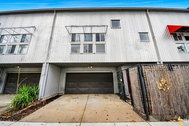 Photo - 1428 Bailey St