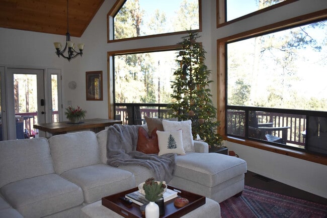 Building Photo - 2373 W Mountain Laurel Rd Unit ID1292576P