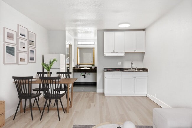 Photo - Vista De Luna