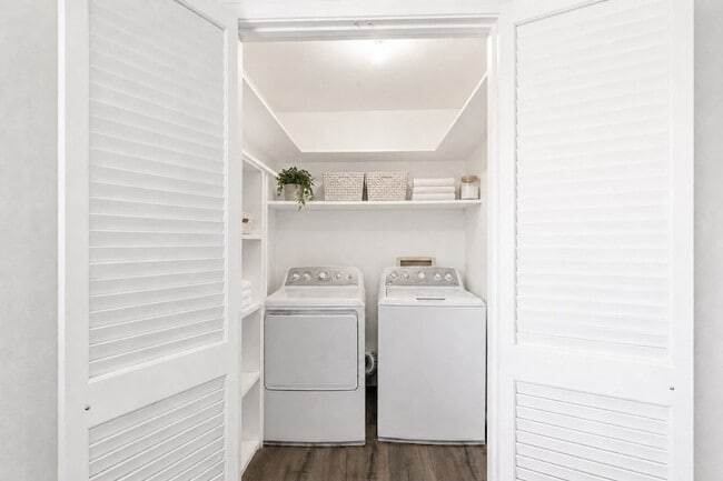 Photo - 7931 Royal Ln Unit 215G