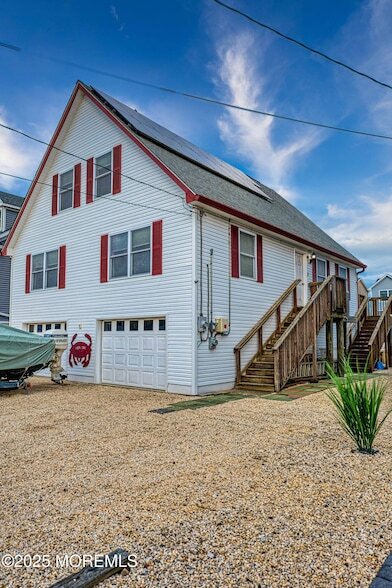 Photo - 45 Sylvia Ln