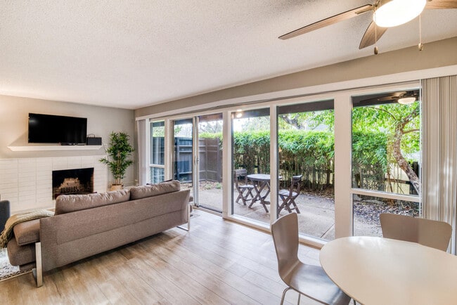 Photo - 801 Middlefield Rd Unit FL2-ID2094