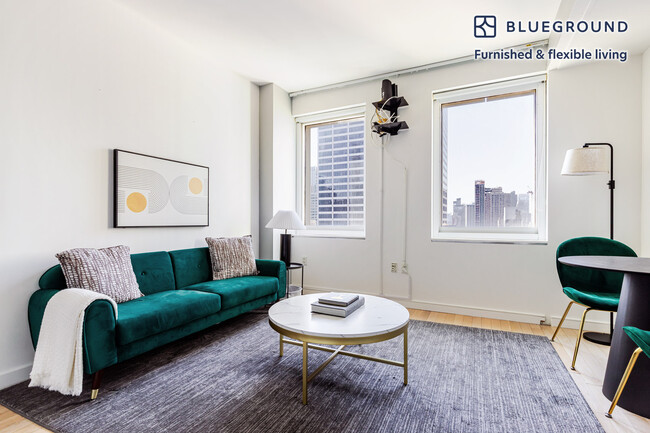 Building Photo - 70 W 45th St Unit SI FL33-ID1791