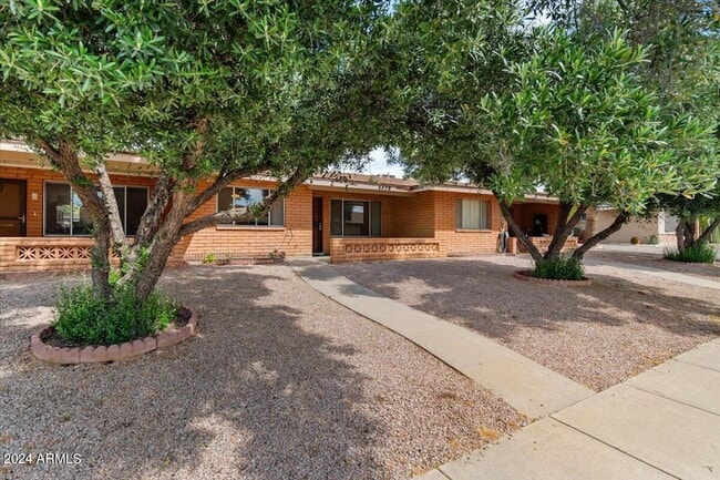 Photo - 6438 E Butte St Unit 2