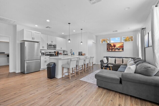 Photo - 3757 E Van Buren St Unit ID1244328P