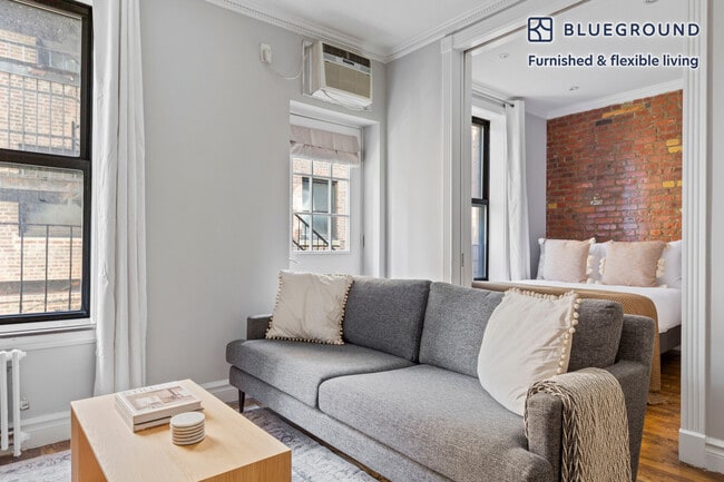 Photo - 336 E 18th St Unit FL3-ID947