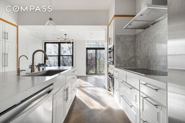 Photo - 458 W 153rd St Unit 2