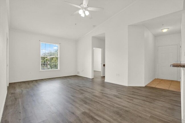 Photo - 10201 Courtney Palms Blvd Unit 304
