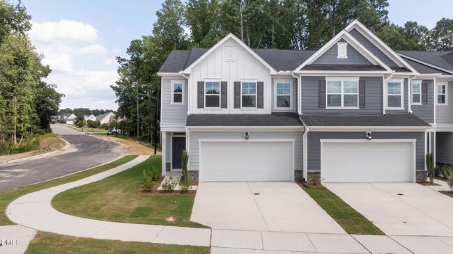 Photo - 421 Deep Oak Dr