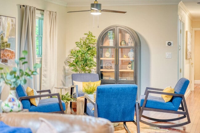 Photo - 20891 Lakeshore Dr Unit ID1297043P