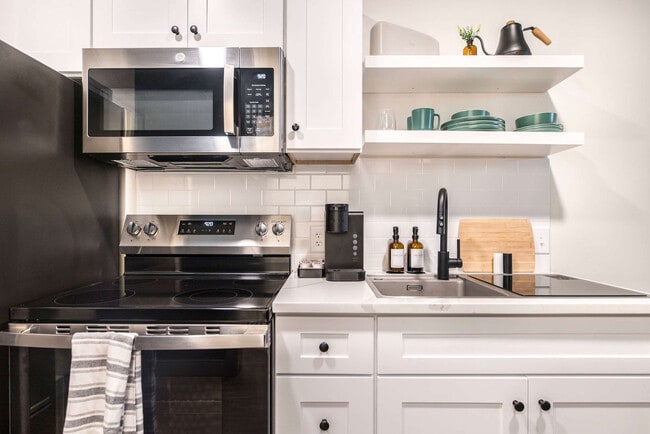 Photo - 520 Martin Luther King Jr Blvd Unit ID1356311P