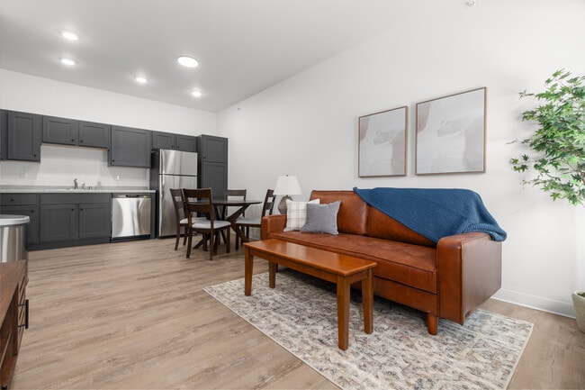 Photo - Fox Flats-Fully Furnished with Private Garage