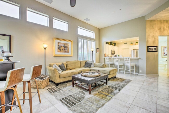 Building Photo - 7152 E Canyon Wren Cir Unit SI ID1546116P