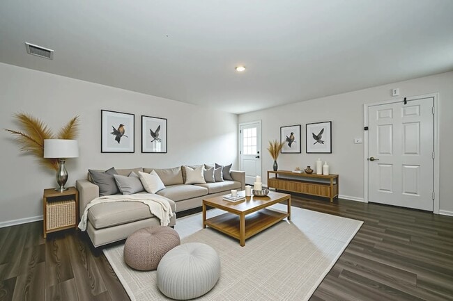 Photo - 1822 Barrie Wy