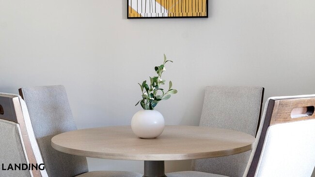 Photo - 49 Boulevard SE Unit C-527