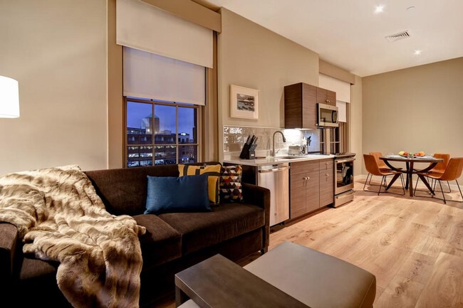 Photo - 121 Middle St Unit ID1366943P