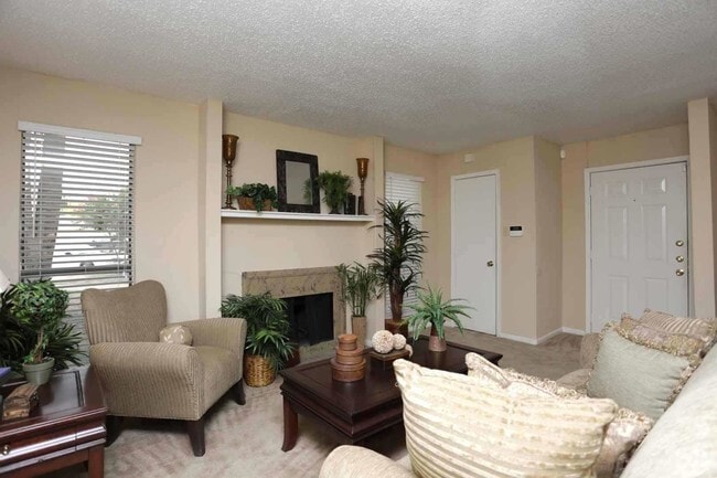 Living room 2 - Woodlyn