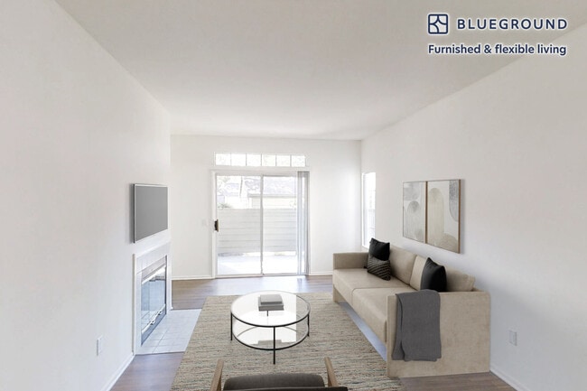 Building Photo - 7904 Fall Creek Rd Unit FL2-ID5976A