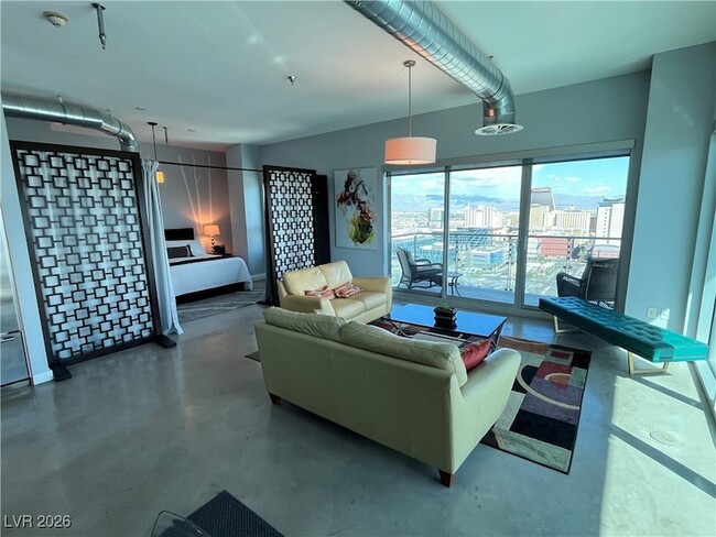 Photo - 200 Hoover Ave Unit 2009