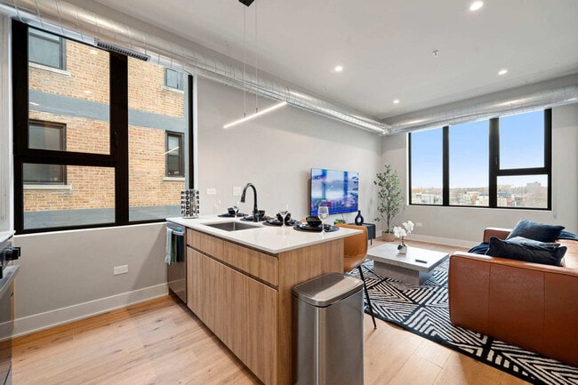 Photo - 6044 N Winthrop Ave Unit ID1363915P