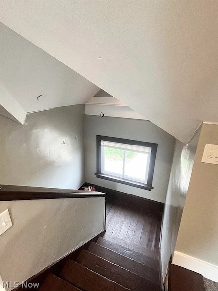 Photo - 1304 W 64th St Unit 5