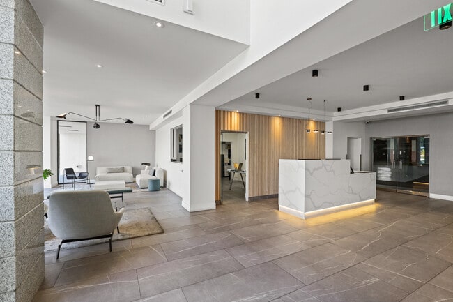 Photo - 10600 Wilshire - Short Term Available
