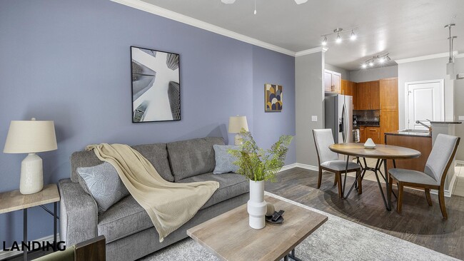 Building Photo - 15777 Quorum Dr Unit 2121